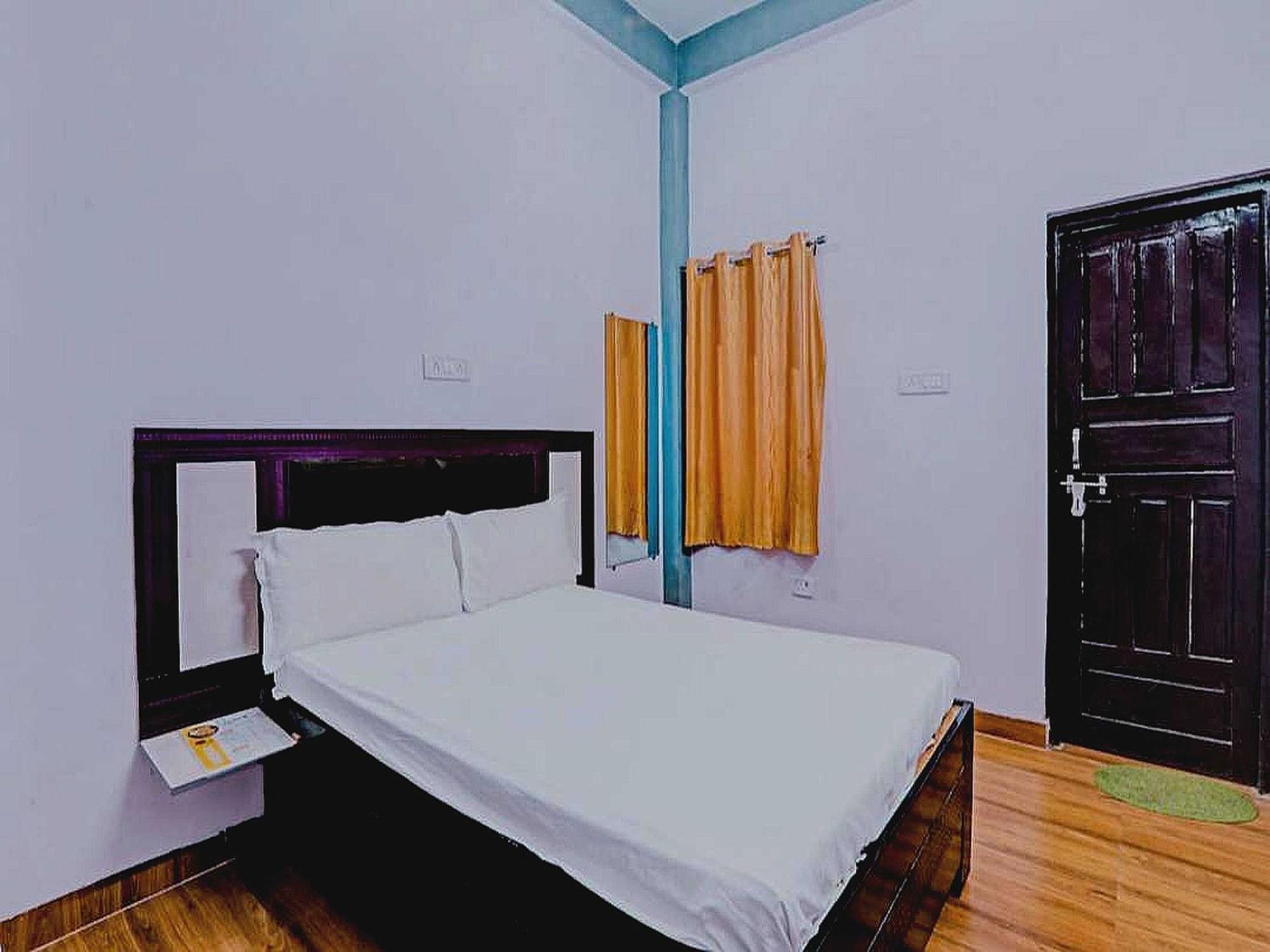 Hotel O Rr Palace Лакнау Екстериор снимка